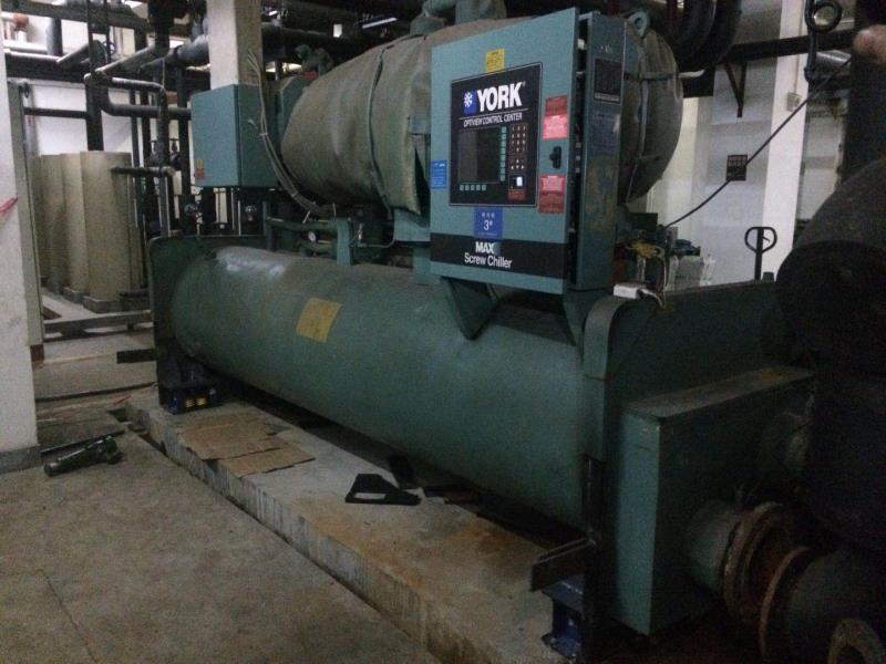 YORK冷水主機(jī)安裝彈簧減震器沒效果怎么辦? YORK冷水主機(jī)安裝彈簧減震器沒效果怎么辦?